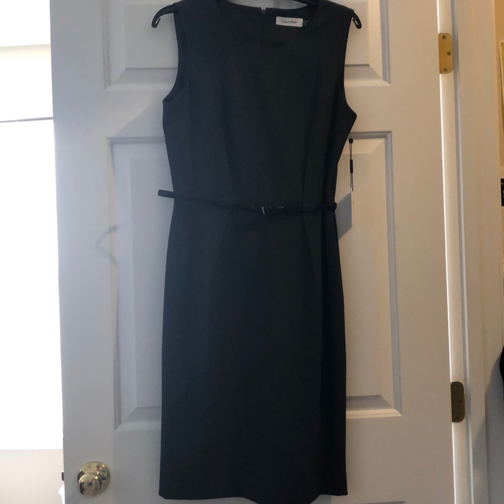 Sleeveless dress
